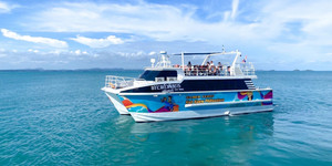 เรือ Samed Ferry